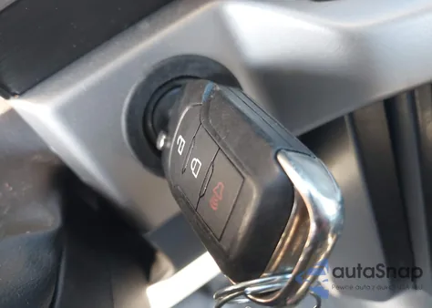 2021 Ford F-150 Xl z USA, uszkodzony, nr VIN 1FTEX1CB6MKE48838